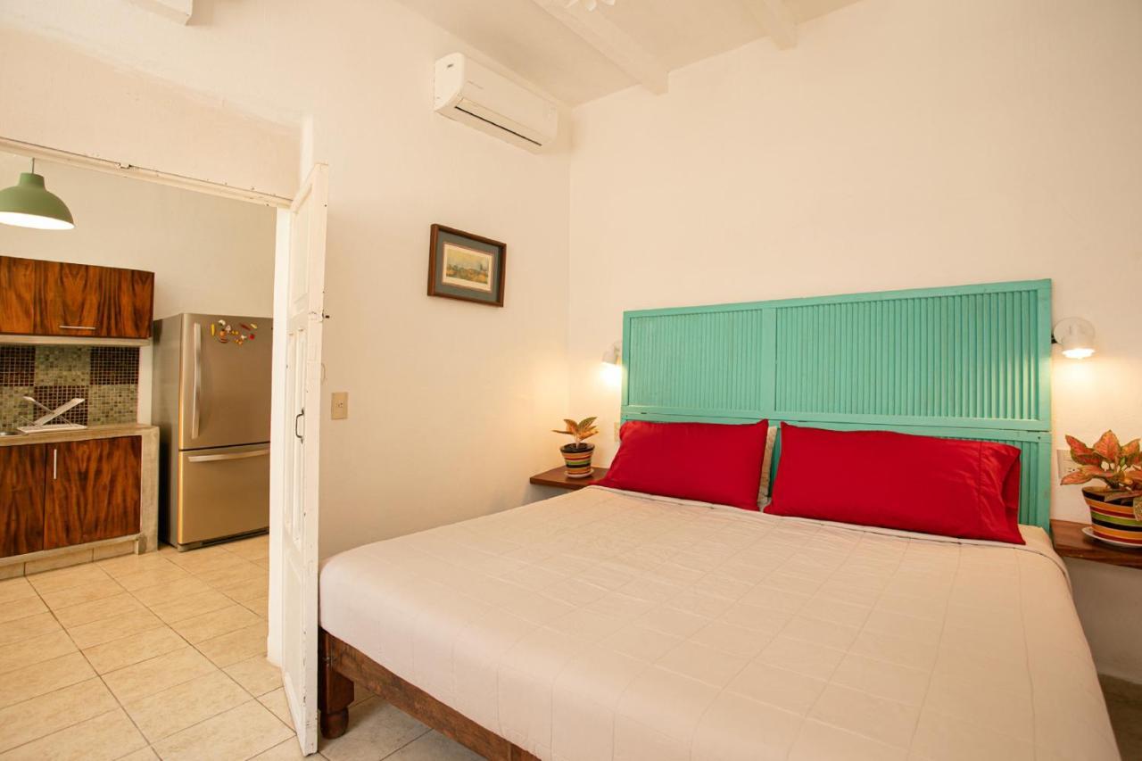 Casitas Miramar Puerto Vallarta Malecon 外观 照片